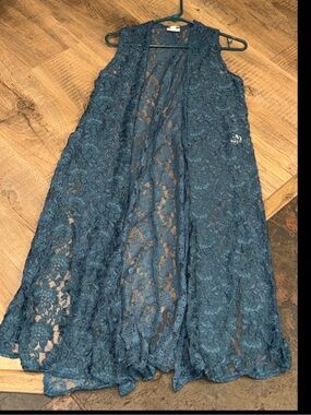 LuLaRoe BLUE All LACE LONG Duster VEST Sleeveless Open Front split Sides women S